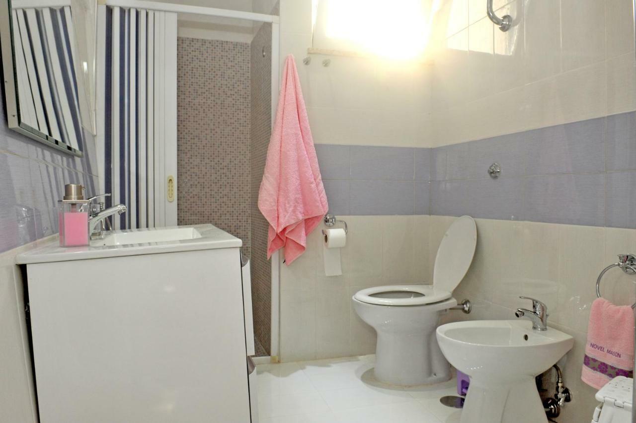 casa vacanzeIL TRAMONTO Procida Exterior foto